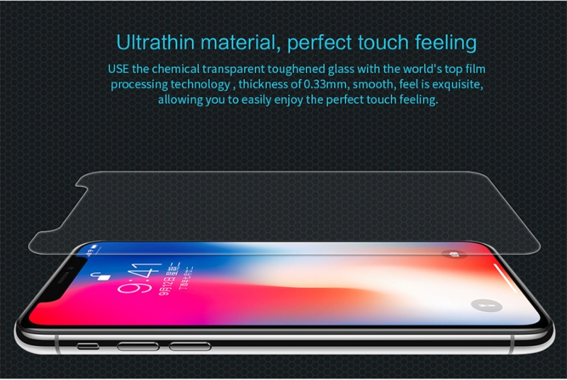 Miếng Dán Kính Cường Lực iPhone X Hiệu Nillkin 9H có khả năng chống dầu, hạn chế bám vân tay, chịu lực tốt trong quá trình sử dụng